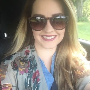 Meet your Posher, Kaleigh